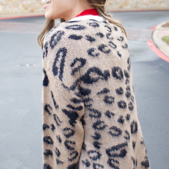Leopard Cardigan - Picture 2 of 3